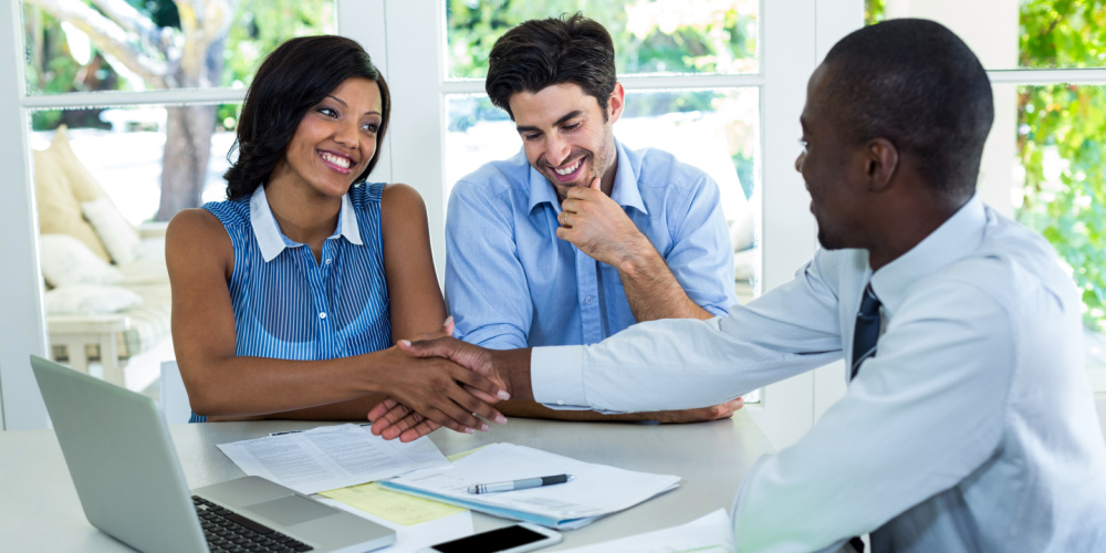 How Partnering with the Right Loan Officer Sets You Up for Success